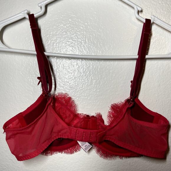 Victoria's Secret Dream Angels Push-Up Bra Without Padding Lace Velvet Red 34B - Picture 5 of 5